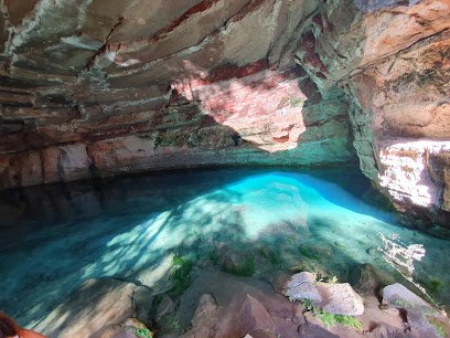gruta-da-lagoa-azul-chapada-dos-guimaraes